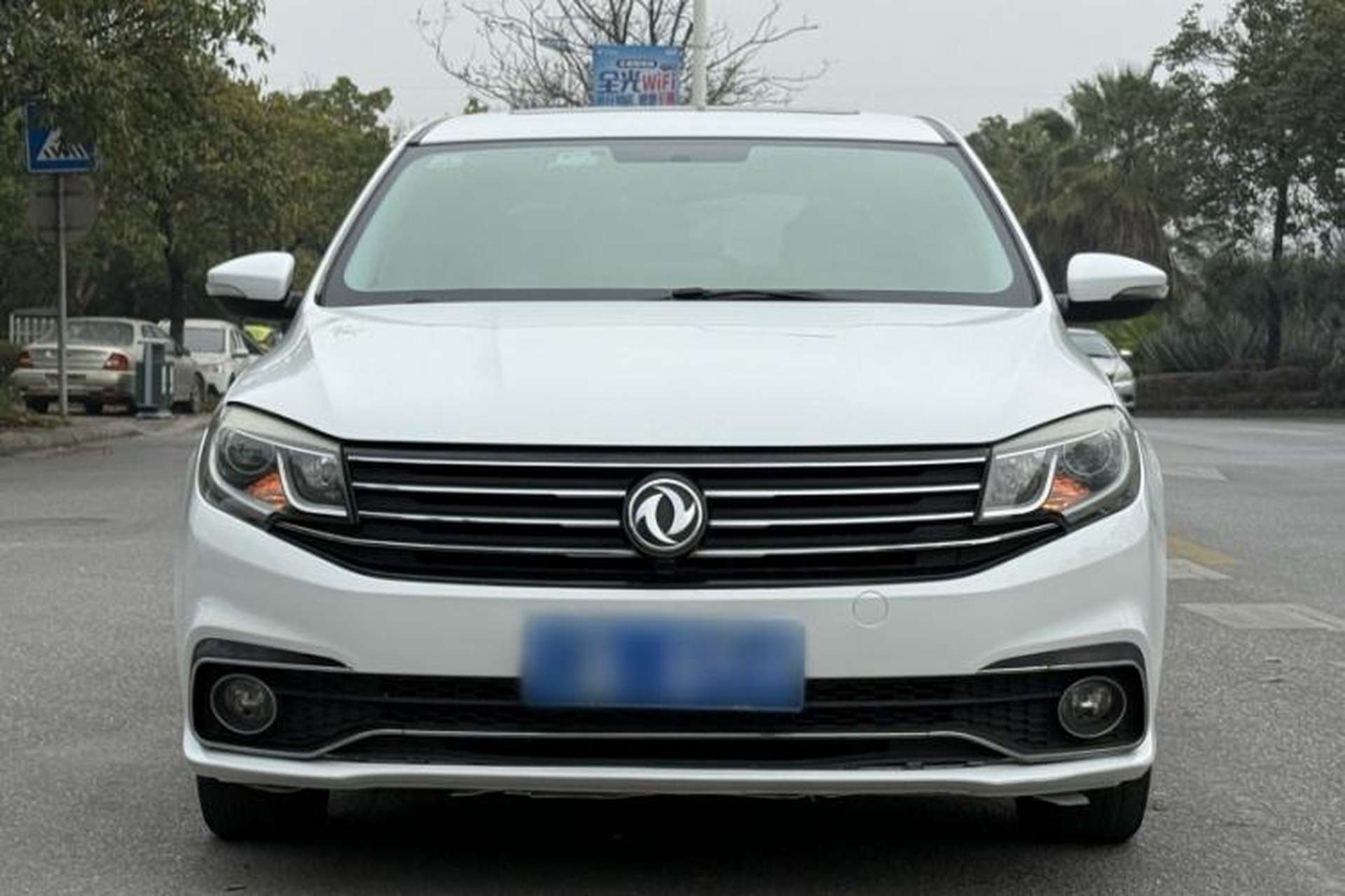 Used FORTHING Joyear S50 2017 1.6L CVT Luxury Model Exterior 4