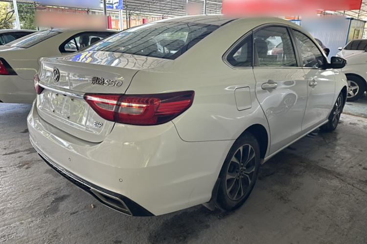 Used FORTHING Joyear S50 2017 1.5L Manual Luxury Model Exterior 5