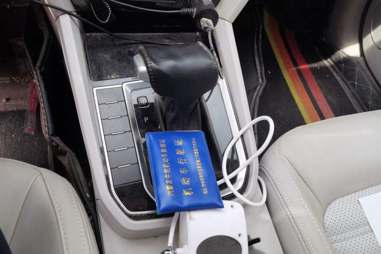 Used FORTHING Joyear S50 2017 1.6L CVT Luxury Model Gear Lever