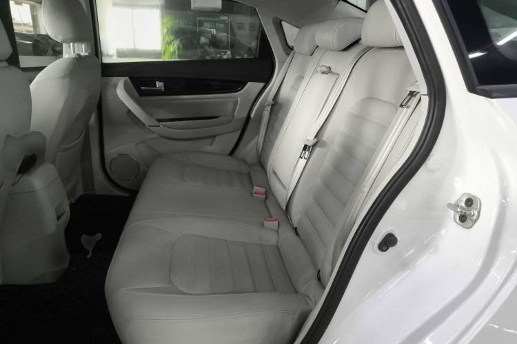 Used FORTHING Joyear S50 2017 1.6L CVT Luxury Model Left Rear Seat