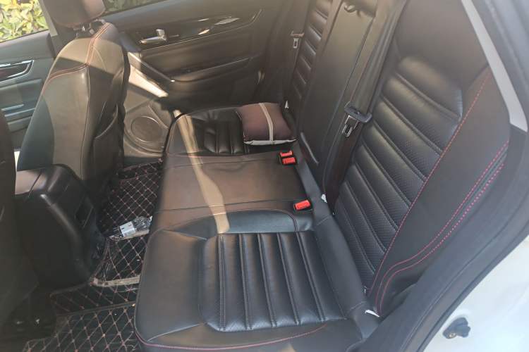Used FORTHING Joyear S50 2017 1.5L Manual Luxury Model Left Rear Seat