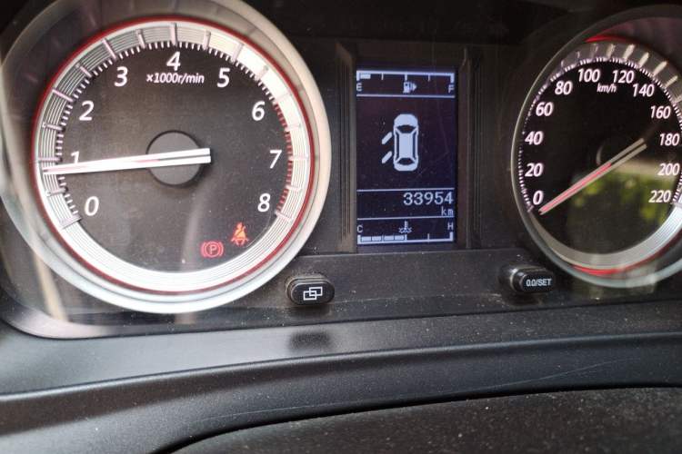 Used FORTHING Joyear S50 2017 1.5L Manual Luxury Version Odometer Close Up