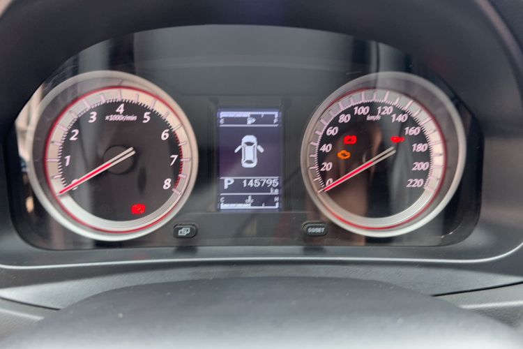 Used FORTHING Joyear S50 2017 1.6L CVT Luxury Model Odometer Close Up