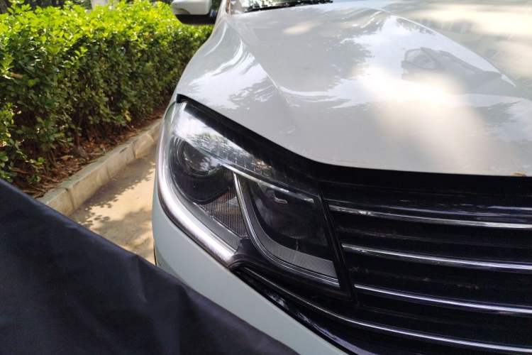 Used FORTHING Joyear S50 2017 1.5L Manual Luxury Version Right Front Headlight