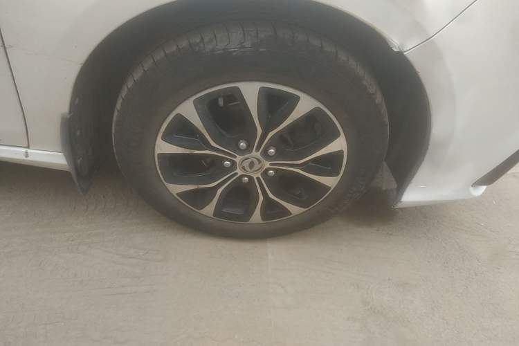 Used FORTHING Joyear S50 2017 1.5L Manual Luxury Version Right Front Wheel Hub