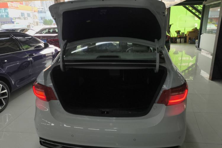 Used FORTHING Joyear S50 2017 1.6L CVT Luxury Model Trunk