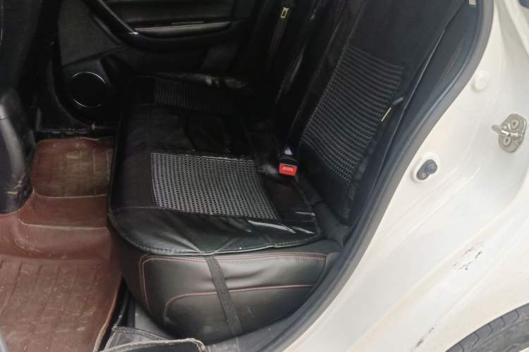 Used FORTHING Joyear S50 2019 1.6L Manual Luxury Model Left Rear Seat