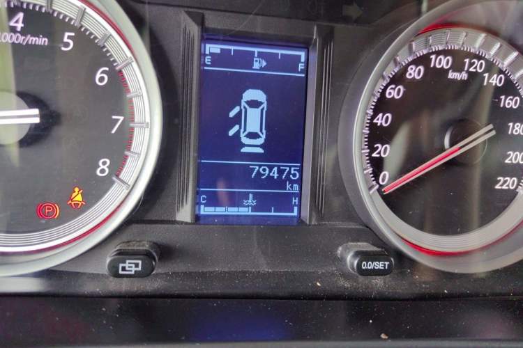 Used FORTHING Joyear S50 2019 1.6L Manual Luxury Model Odometer Close Up