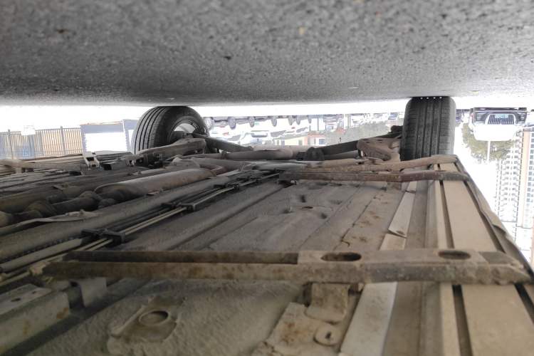 Used FORTHING Joyear SUV 2012 1.6L Comfort Model Chassis Front Right