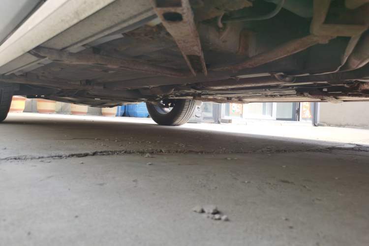 Used FORTHING Joyear SUV 2012 1.6L Luxury Model Chassis Rear Left