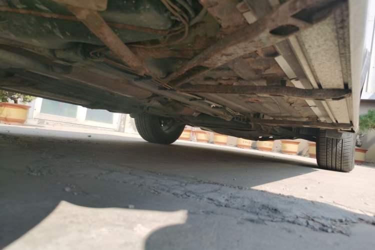 Used FORTHING Joyear SUV 2012 1.6L Luxury Model Chassis Rear Right