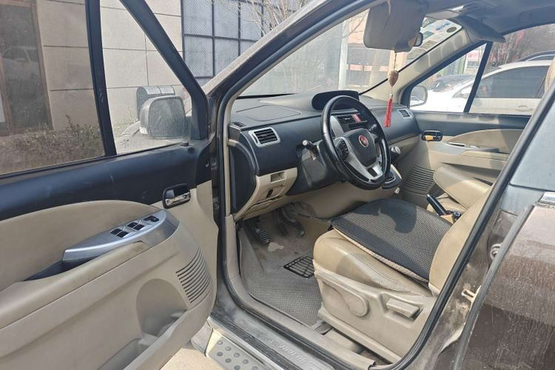 Used FORTHING Joyear SUV 2012 1.6L Comfort Model Driver Seat
