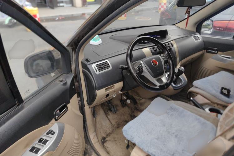 Used FORTHING Joyear SUV 2012 1.6L Luxury Model Driver Seat