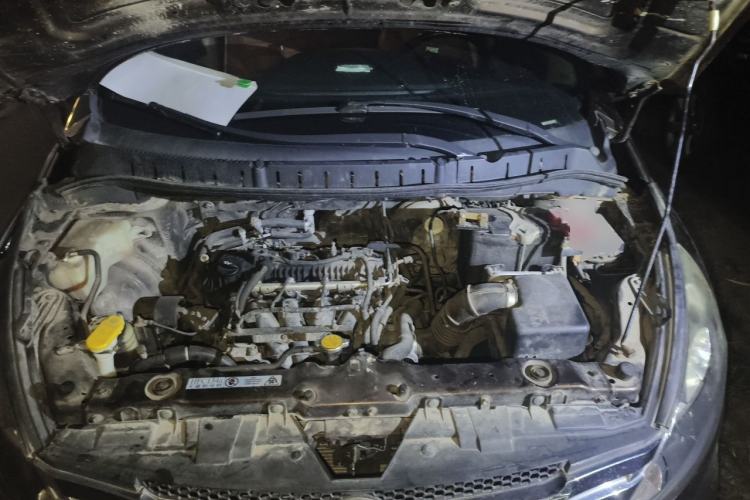 Used FORTHING Joyear SUV 2012 1.6L Comfort Model Engine Bay