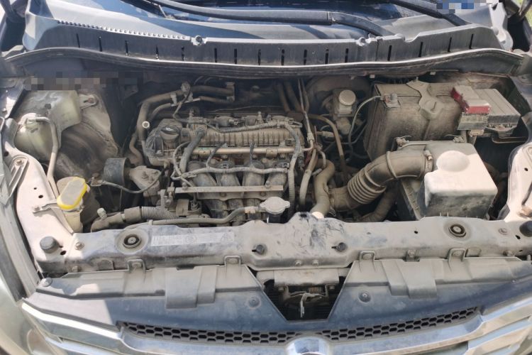 Used FORTHING Joyear SUV 2012 1.6L Luxury Model Engine Bay