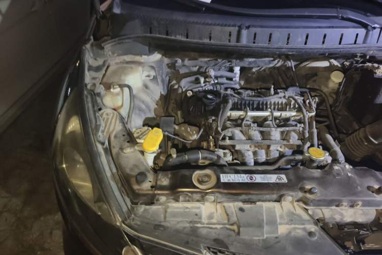 Used FORTHING Joyear SUV 2012 1.6L Comfort Model Engine Bay Right