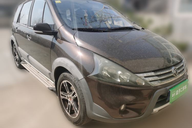 Used FORTHING Joyear SUV 2012 1.6L Luxury Model Front Right 45 Deg