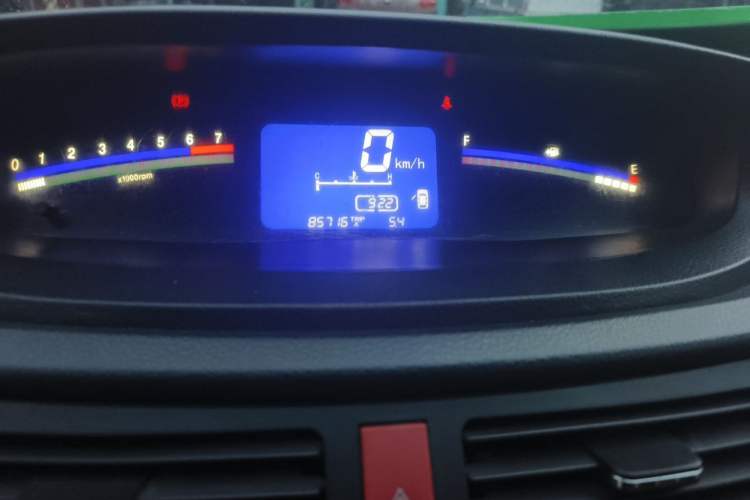 Used FORTHING Joyear SUV 2012 1.6L Comfort Model Odometer Close Up
