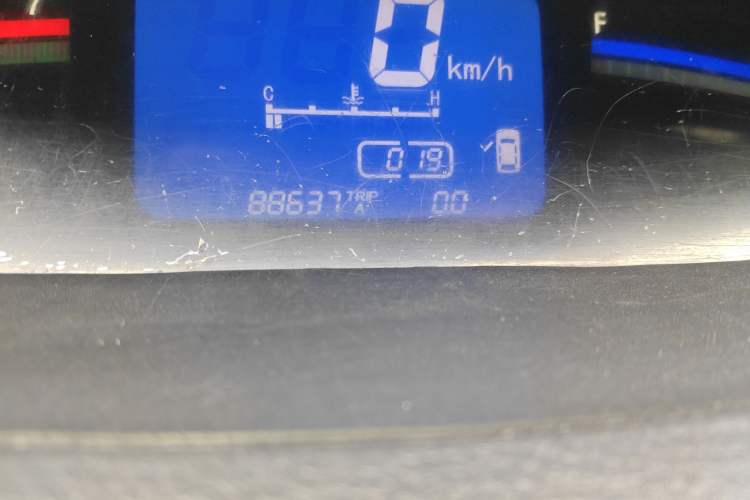 Used FORTHING Joyear SUV 2012 1.6L Comfort Model Odometer Close Up