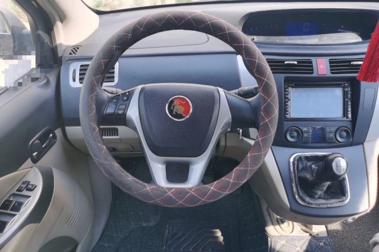 Used FORTHING Joyear SUV 2012 1.6L Luxury Model Steering Wheel