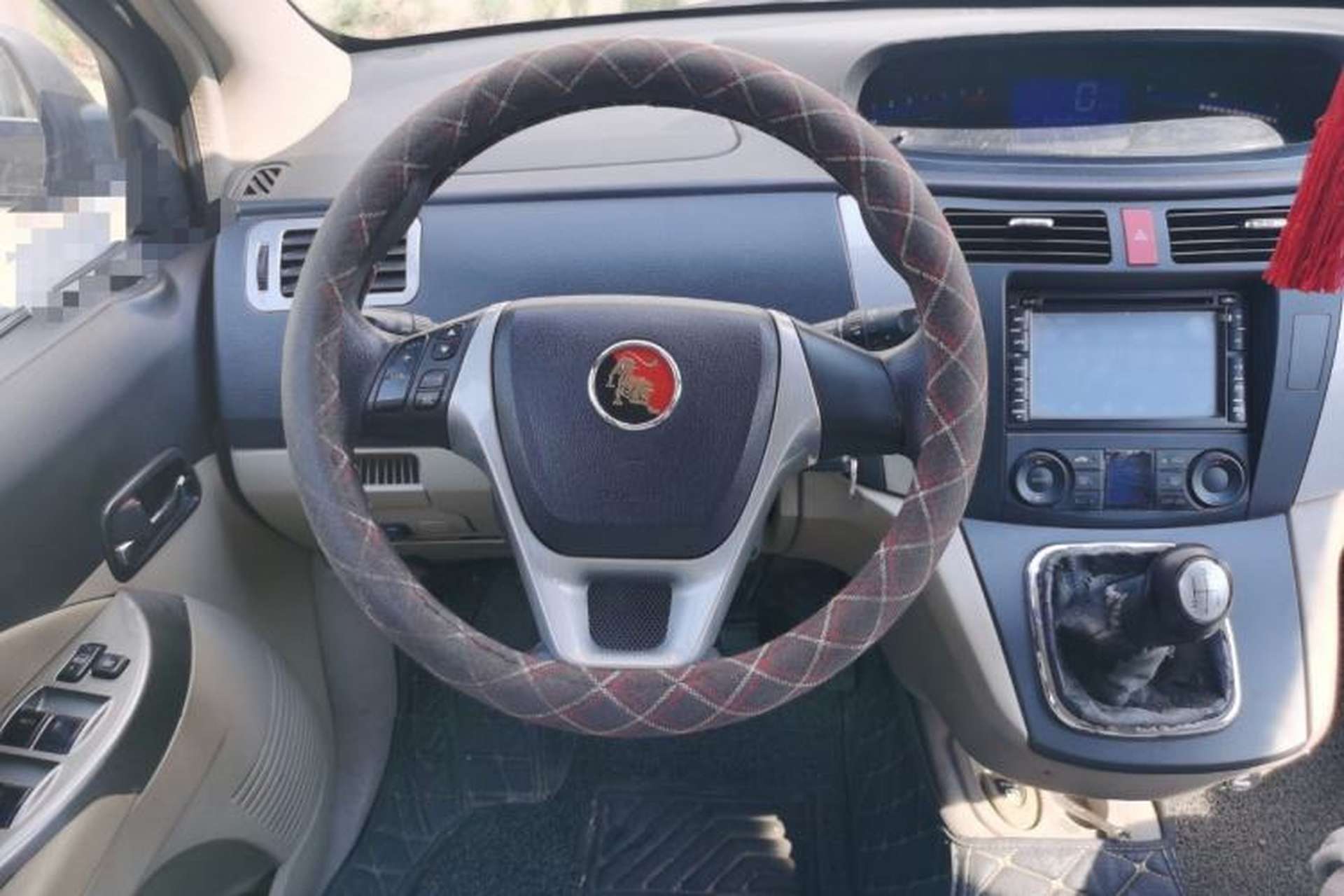 Used FORTHING Joyear SUV 2012 1.6L Luxury Model Steering Wheel