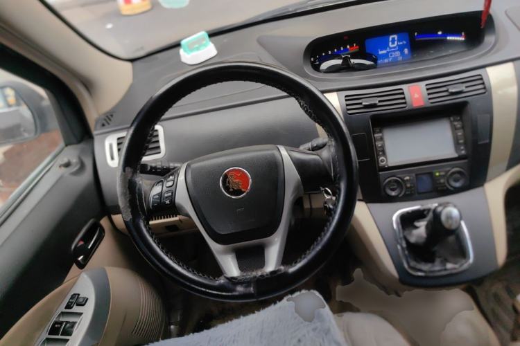 Used FORTHING Joyear SUV 2012 1.6L Luxury Model Steering Wheel