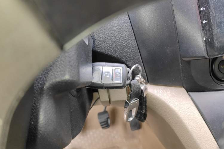 Used FORTHING Joyear SUV 2012 1.6L Comfort Model Vehicle Key