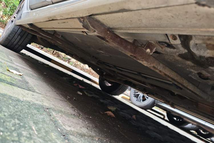 Used FORTHING Joyear SUV 2012 1.6L Comfort Model Chassis Front Right
