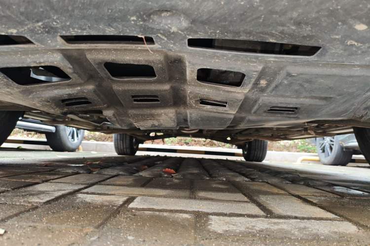 Used FORTHING Joyear SUV 2012 1.6L Comfort Model Chassis Front