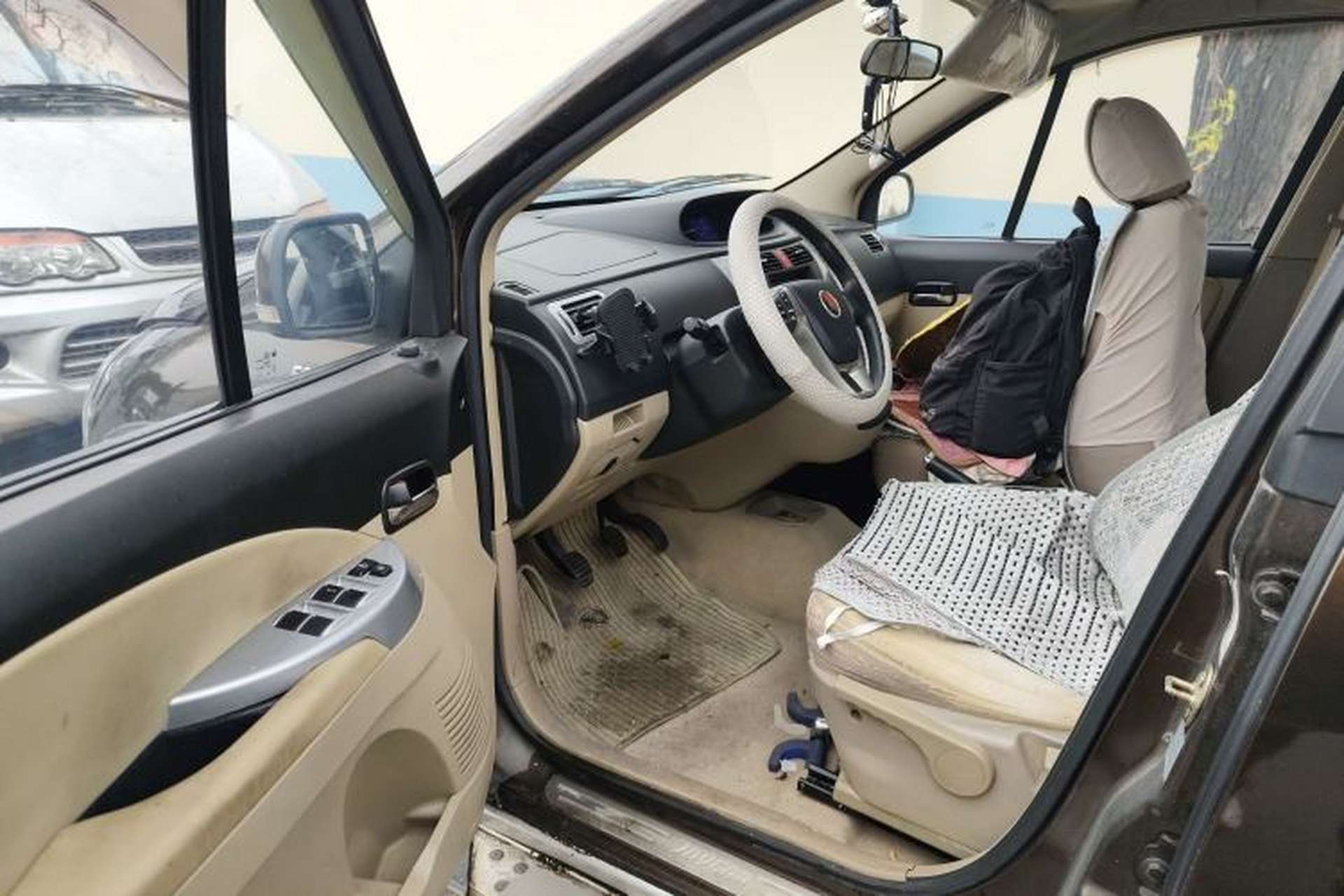 Used FORTHING Joyear SUV 2012 1.6L Luxury Model Driver Seat