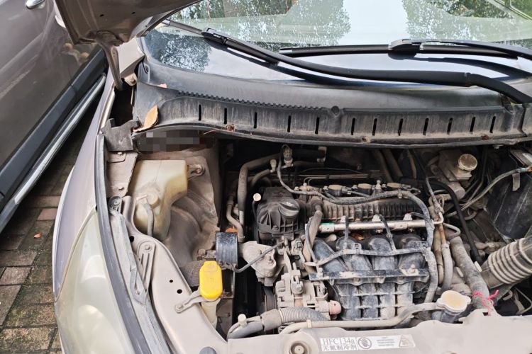 Used FORTHING Joyear SUV 2012 1.6L Comfort Model Engine Bay Right