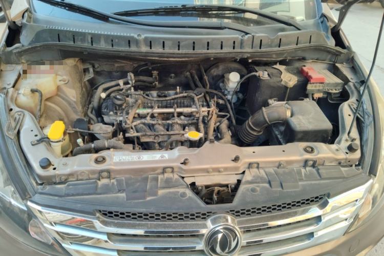 Used FORTHING Joyear SUV 2012 1.6L Luxury Model Engine Bay