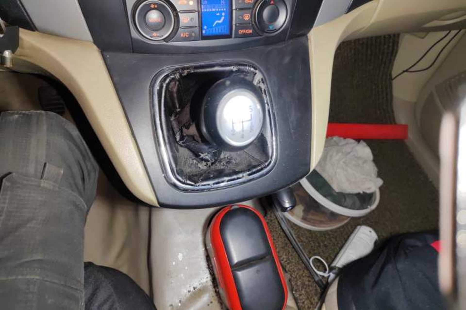 Used FORTHING Joyear SUV 2012 1.6L Comfort Model Gear Lever
