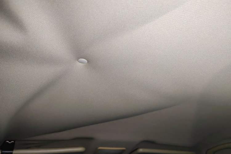 Used FORTHING Joyear SUV 2012 1.6L Comfort Model Headliner
