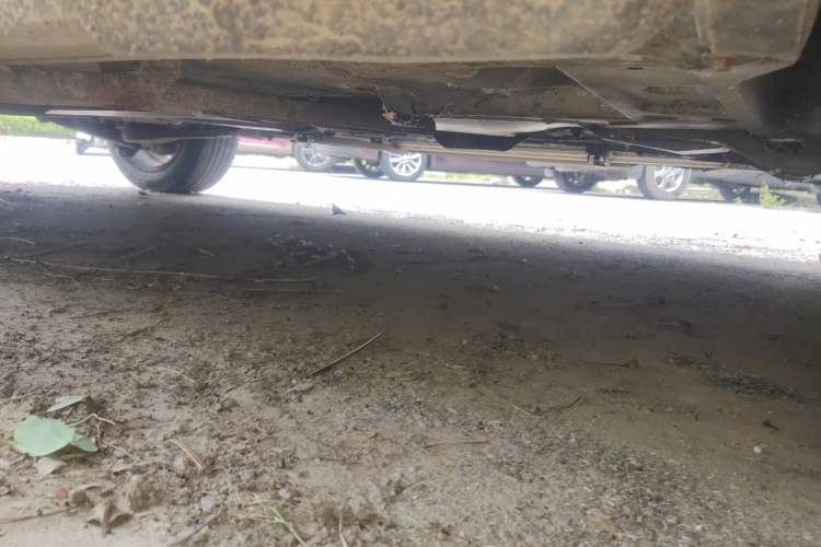 Used FORTHING Joyear SUV 2012 1.6L Luxury Model Chassis Front Right