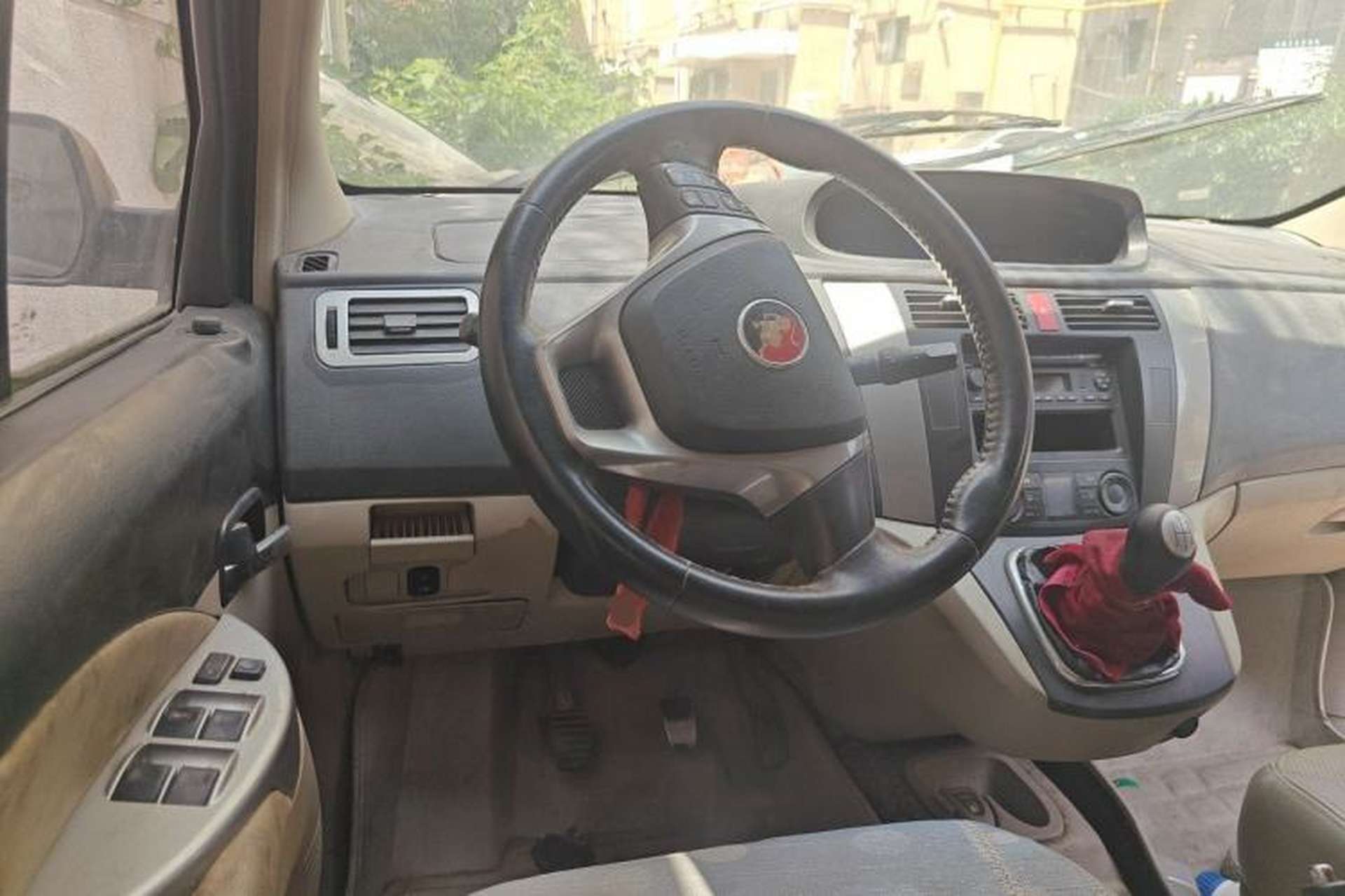 Used FORTHING Joyear SUV 2012 1.6L Deluxe Model Driver Seat
