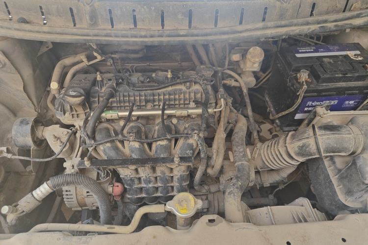 Used FORTHING Joyear SUV 2012 1.6L Deluxe Model Engine Bay