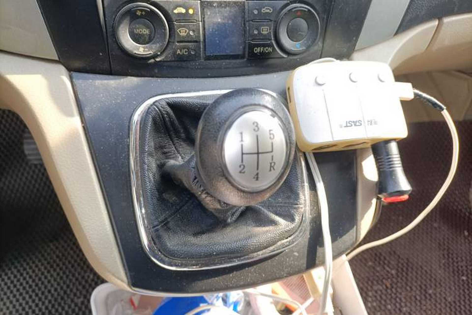 Used FORTHING Joyear SUV 2012 1.6L Luxury Model Gear Lever