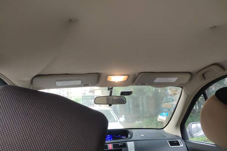 Used FORTHING Joyear SUV 2012 1.6L Luxury Model Headliner