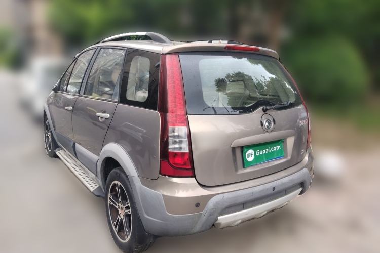 Used FORTHING Joyear SUV 2012 1.6L Luxury Model Rear Left 45 Deg