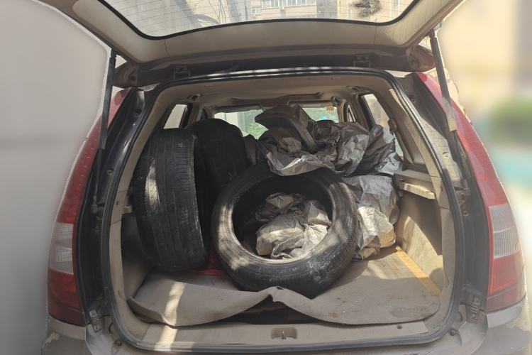 Used FORTHING Joyear SUV 2012 1.6L Deluxe Model Trunk