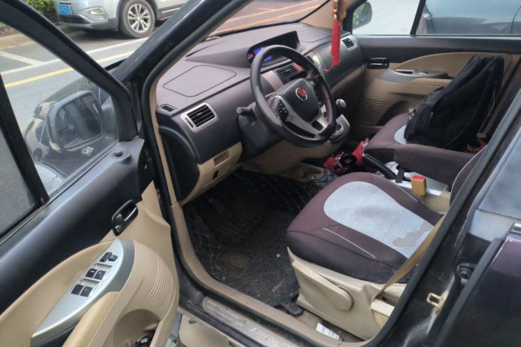Used FORTHING Joyear SUV 2012 1.6L Luxury Model Driver Seat