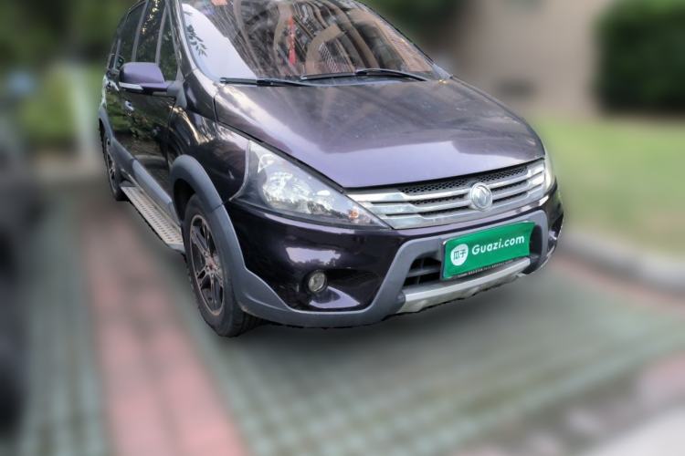 Used FORTHING Joyear SUV 2012 1.6L Luxury Model Front Right 45 Deg