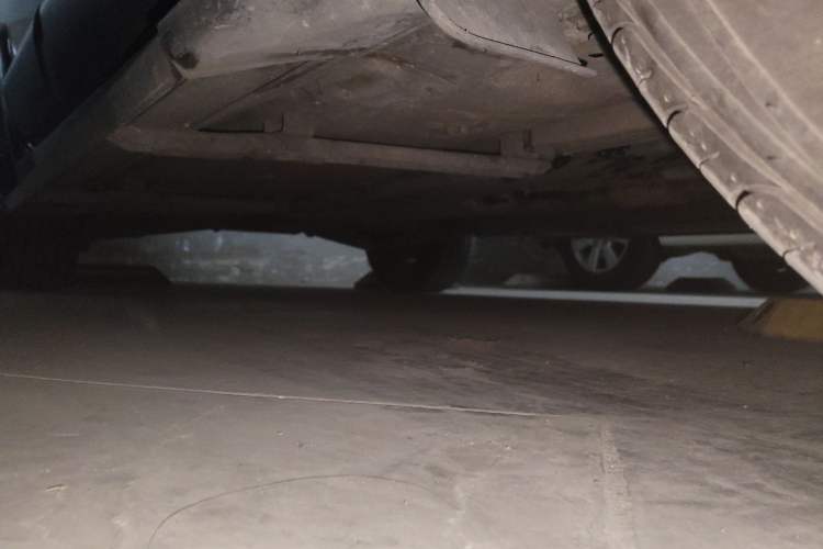Used FORTHING Joyear SUV 2012 1.6L Luxury Model Chassis Front Right