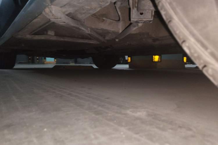 Used FORTHING Joyear SUV 2012 1.6L Luxury Model Chassis Rear Left