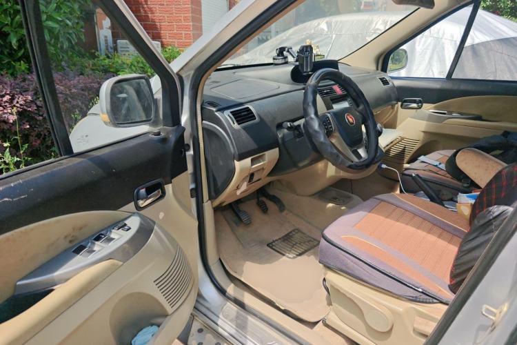 Used FORTHING Joyear SUV 2012 1.6L Luxury Model Driver Seat