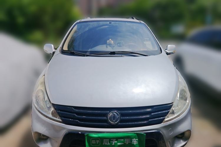 Used FORTHING Joyear SUV 2012 1.6L Luxury Model Front