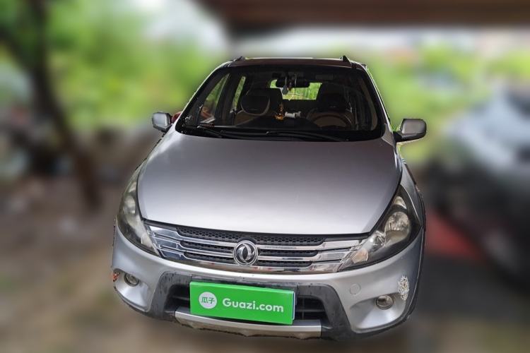 Used FORTHING Joyear SUV 2012 1.6L Luxury Model Front