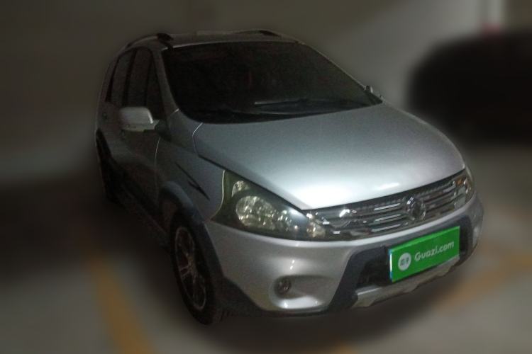 Used FORTHING Joyear SUV 2012 1.6L Luxury Model Front Right 45 Deg