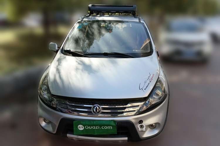 Used FORTHING Joyear SUV 2012 1.6L Luxury Model Front
